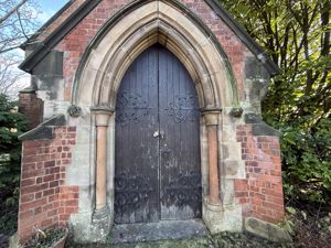 Photo 10- click for photo gallery